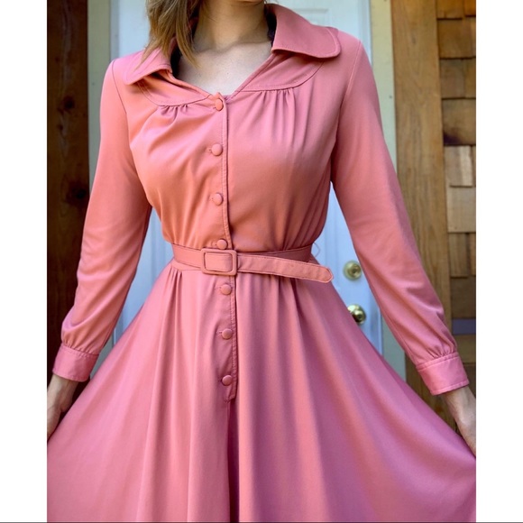 70’s Vintage Peach Pink Collared Button Up Dress - Picture 1 of 10
